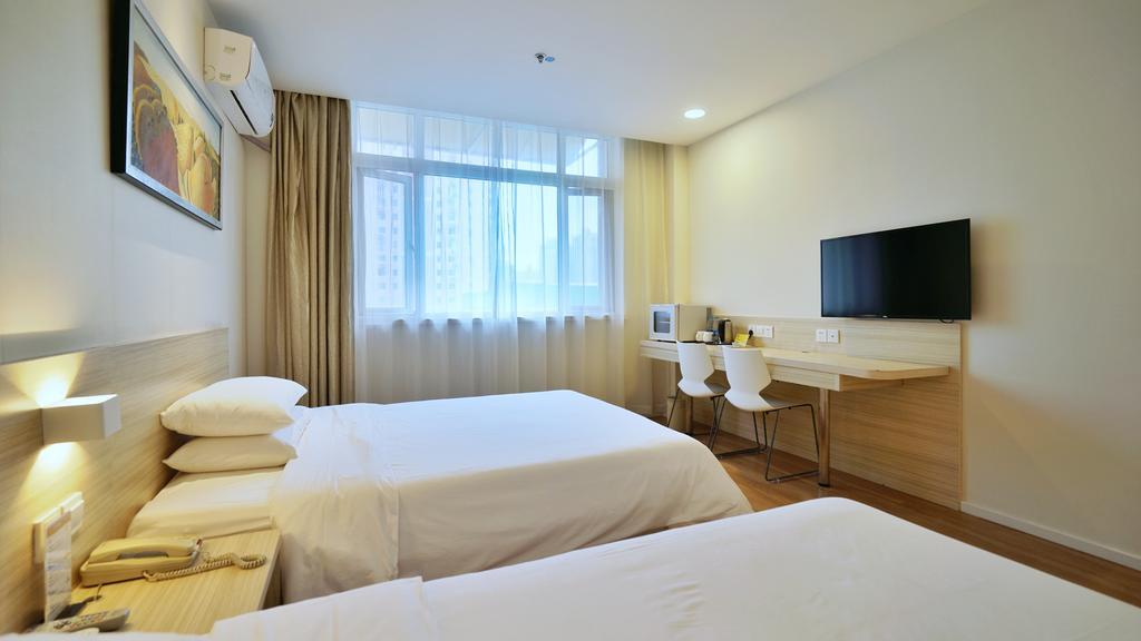 Hanting Hotel Shanghai Xujiahui エクステリア 写真